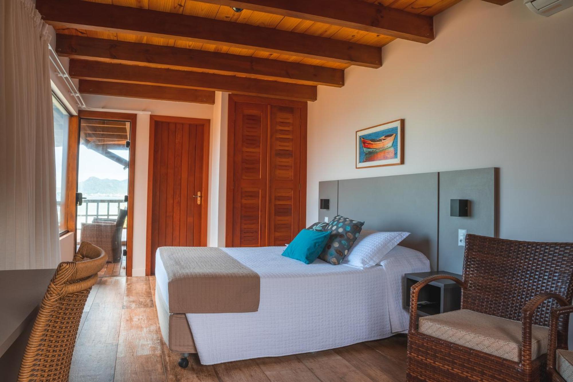 Hotel Atalaia Do Mariscal Bombinhas Room photo