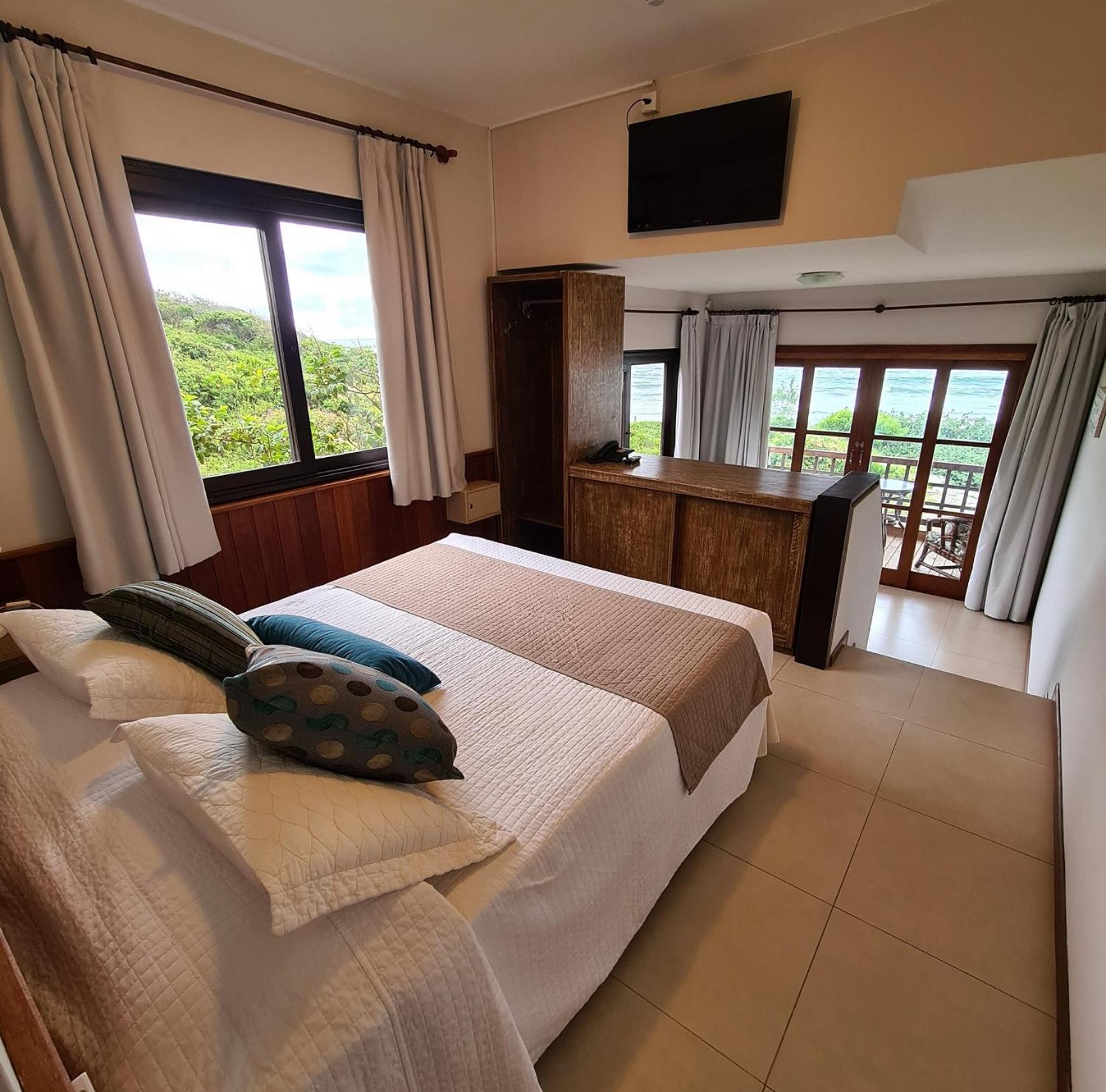Hotel Atalaia Do Mariscal Bombinhas Room photo